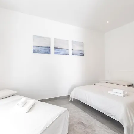 Sea View Barcola Apartman *